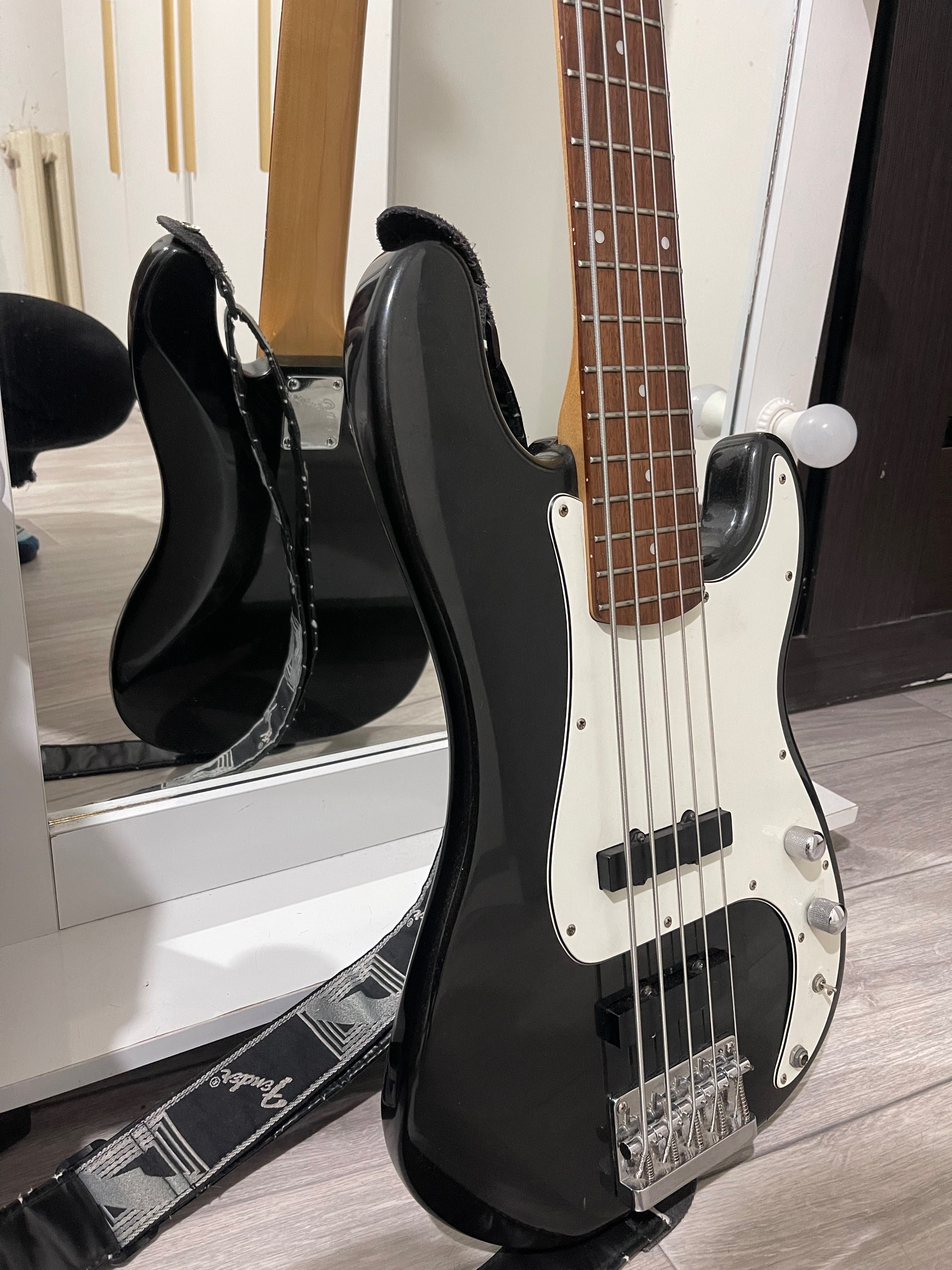 Squier precision Bass 5-струнная электрогитара