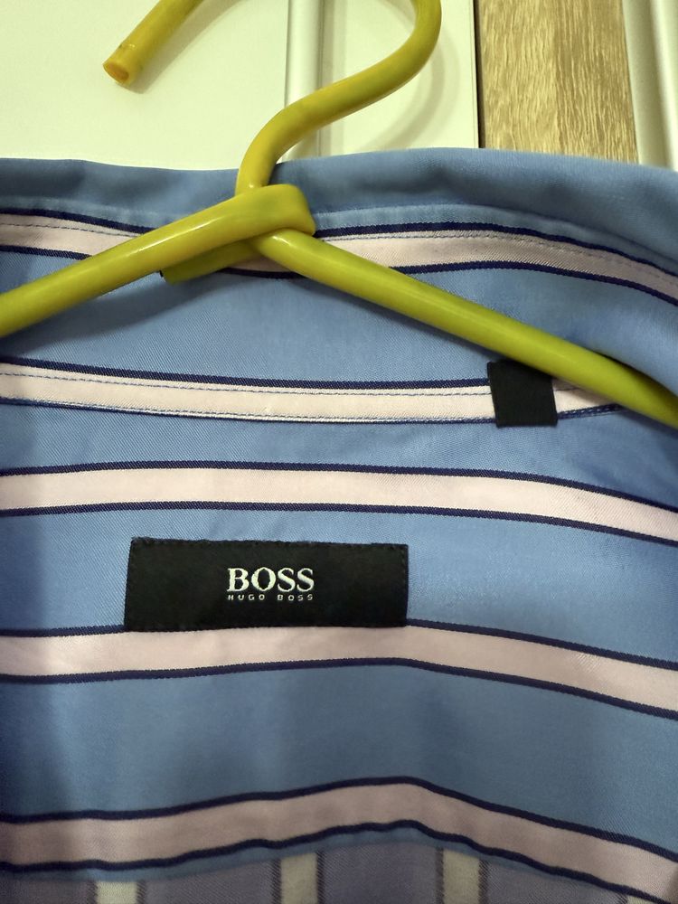 Мъжка оригинална риза на Hugo Boss Размер L