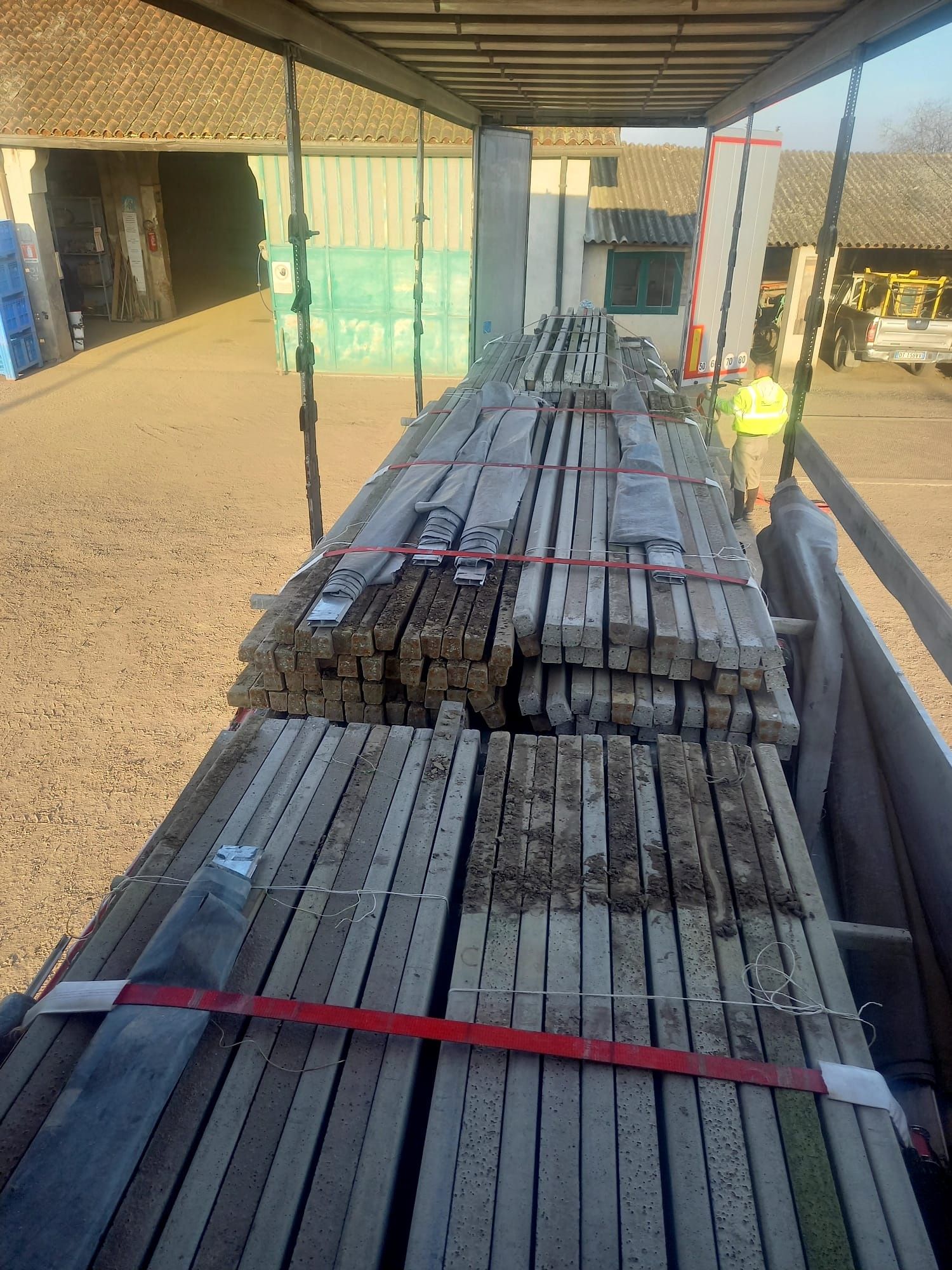 Stalpi din beton