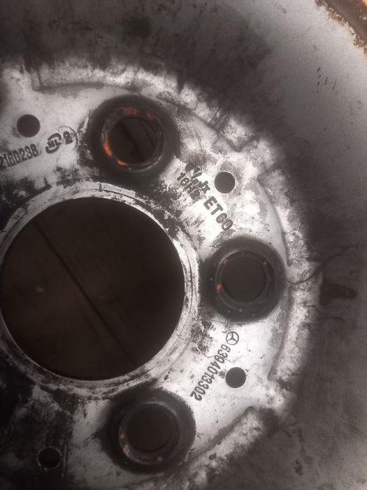 Jante mercedes vito r16 5x112 et 60