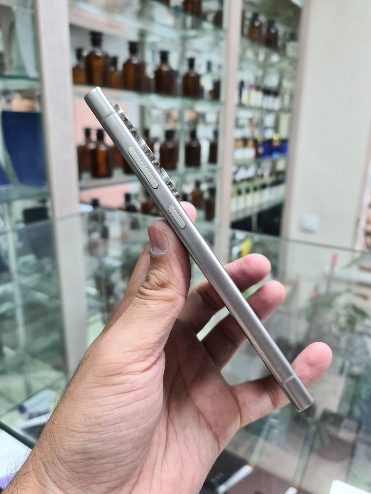 Samsung S24 Ultra 12/256GB