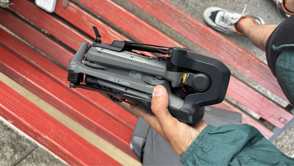 Mavic 3 pro combo