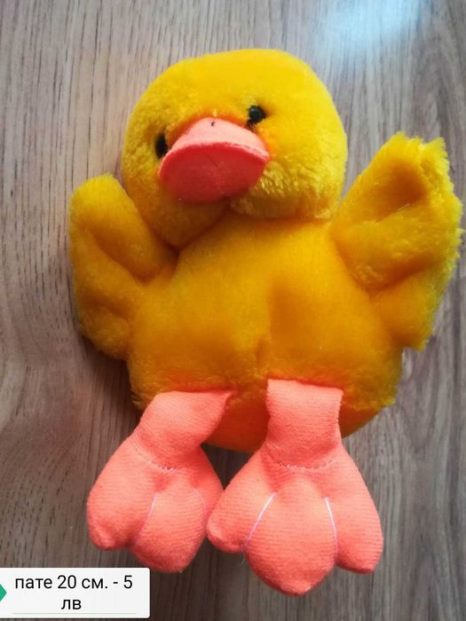 плюшени играчки цена 5 лв или 2,5 Е