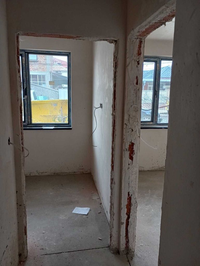 Продава се Тристаен апартамент в Бургас, Меден рудник - зона Г - 84 кв.м за 834 €/кв.м - Снимка #13