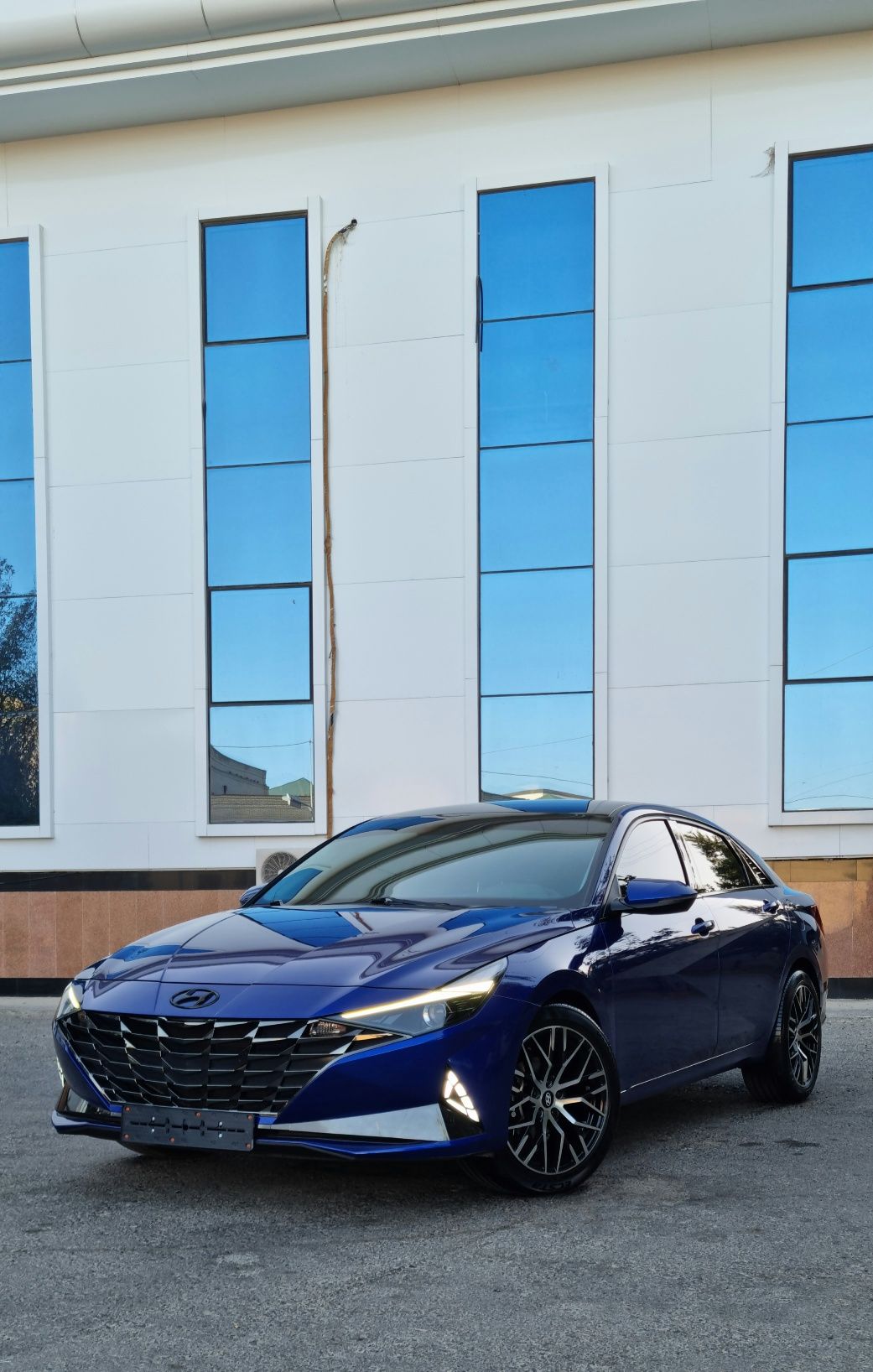 Xyndai Elantra Сотилади