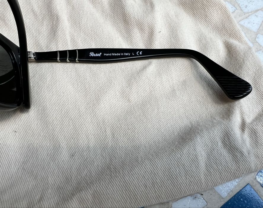 Vand ochelari soare Persol originali