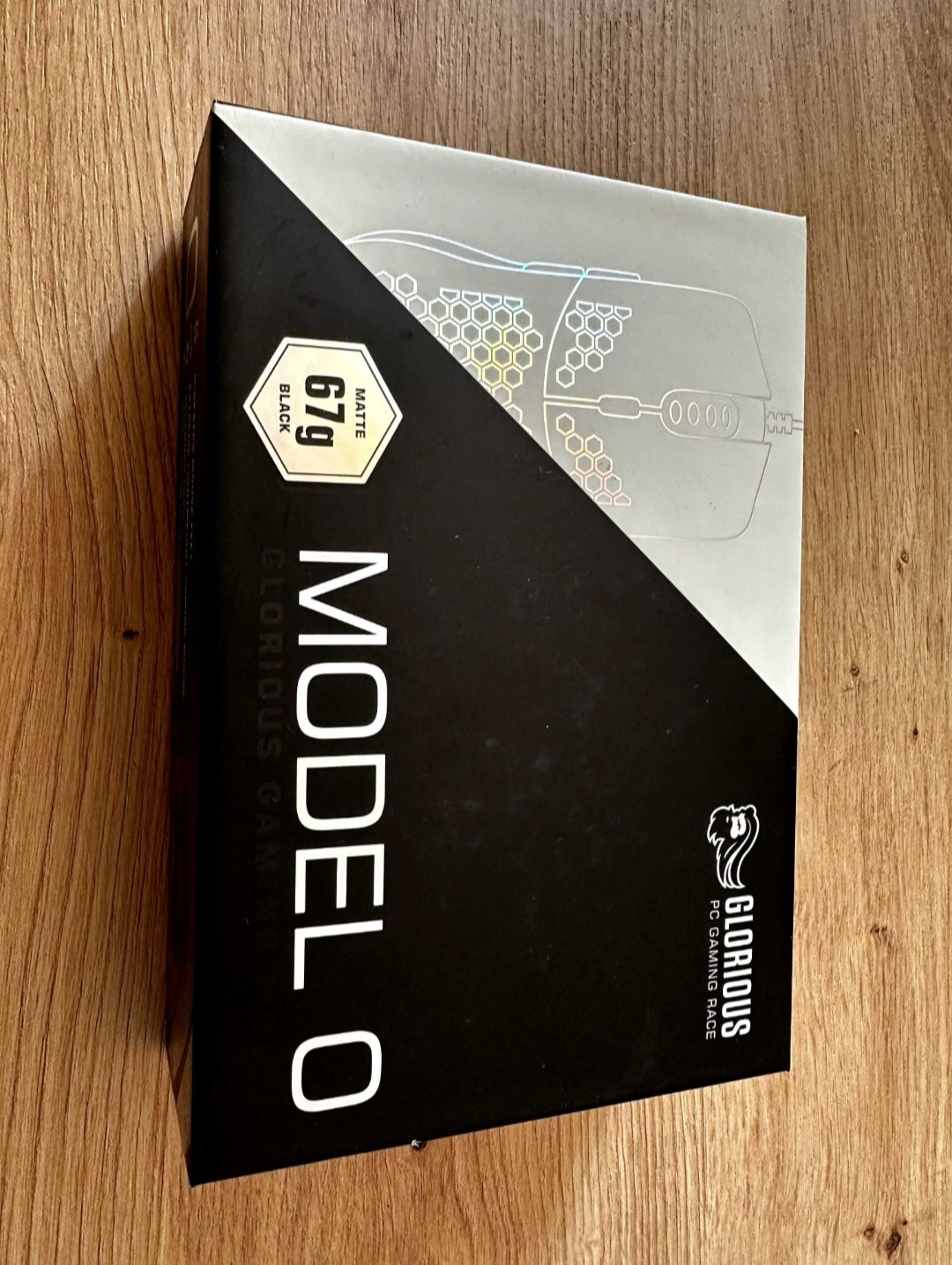 Glorious Model O - (Matte Black) Геймърска мишка