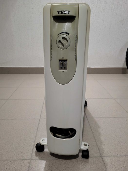 Продавам маслен радиатор 3000w