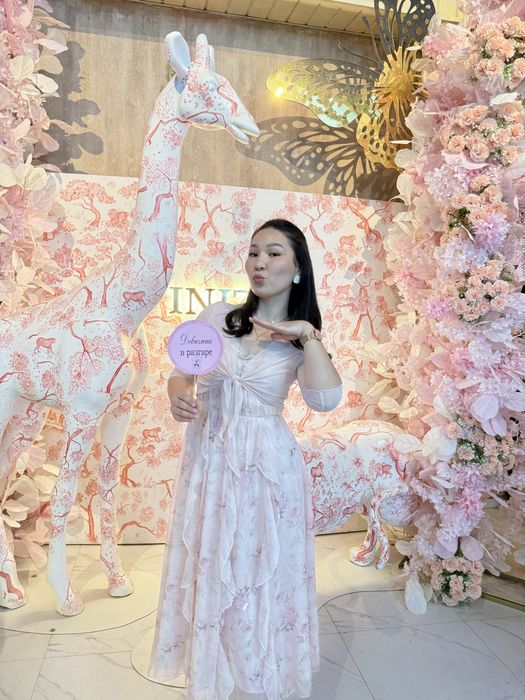 Розовое платье с балеро