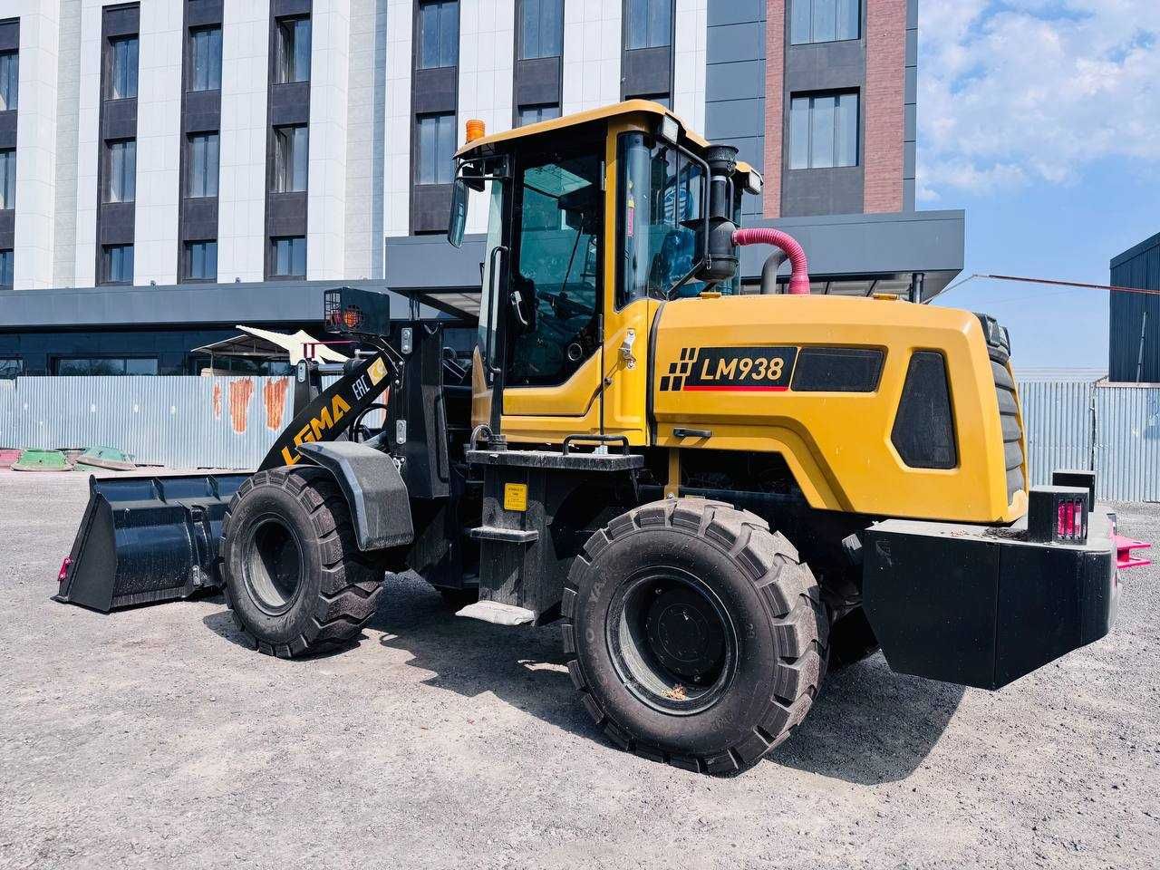 Погрузчик Lugong LM 938