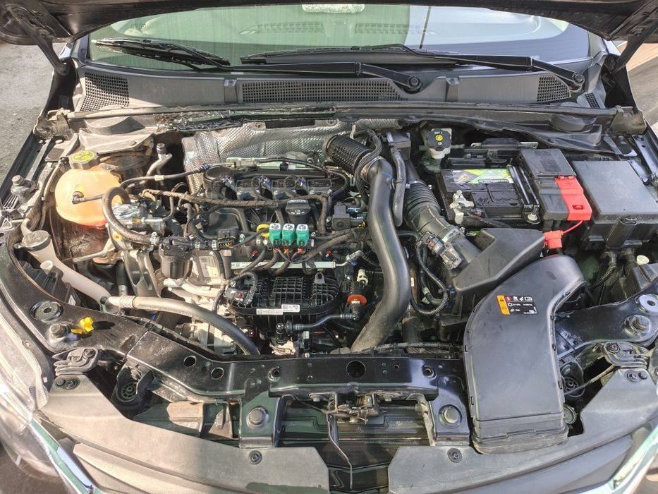 Chevrolet onix LTZ кредити  бор