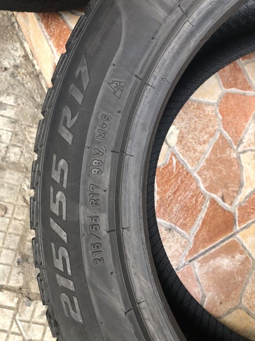 215 55 17 Pirelli de iarna