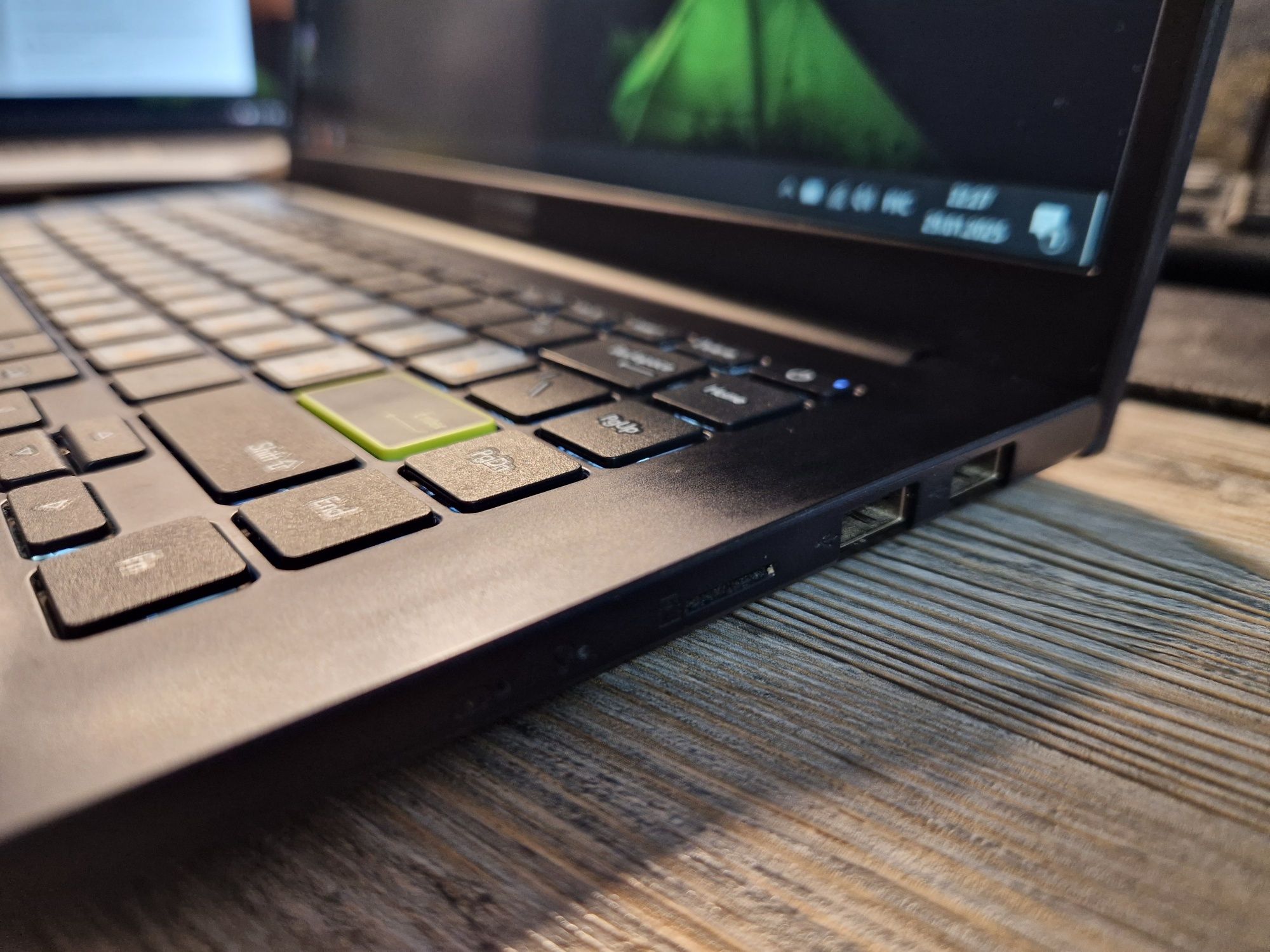 Asus Corei3\В коробке Vivobook  X413F