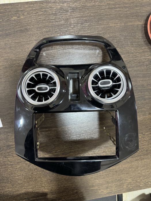 Spark pioneer ramka sotiladi