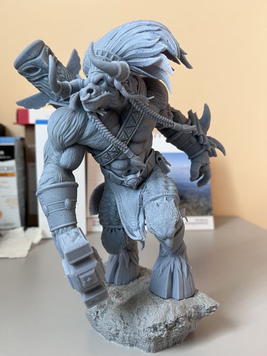 Warcraft - Baine Bloodhoof фигурка