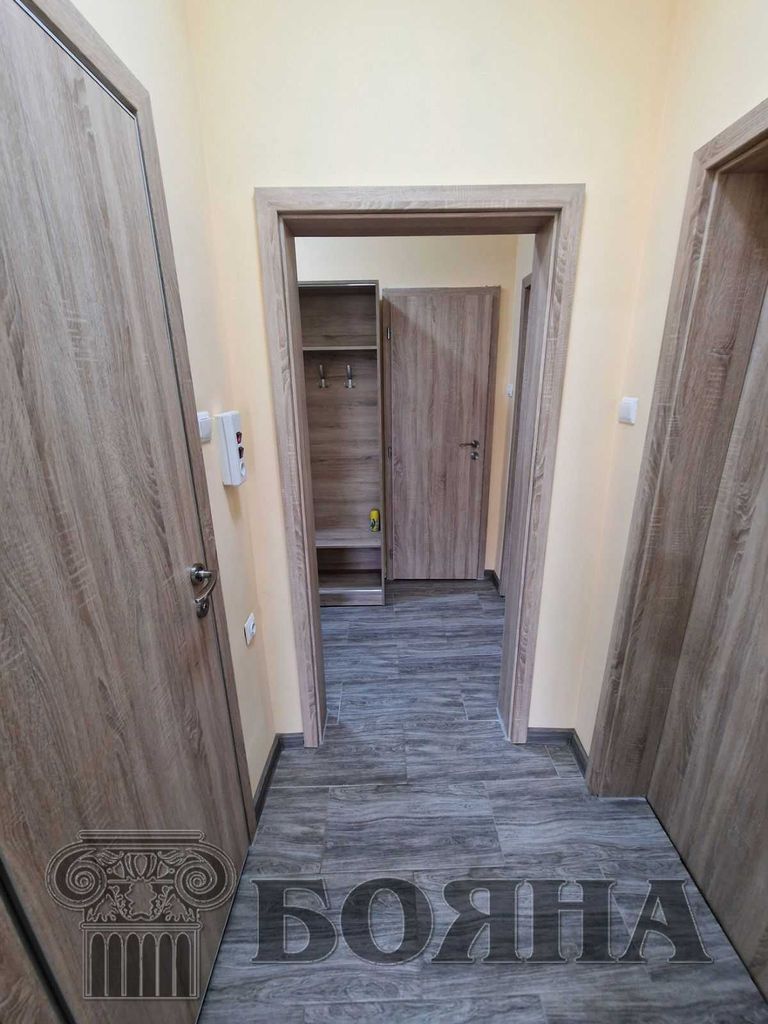 Продава се Двустаен апартамент в Русе, Център - 66 кв.м за 1925 €/кв.м - Снимка #10