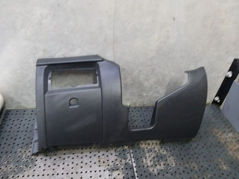 Ornament bord renault megane 3 689210008r