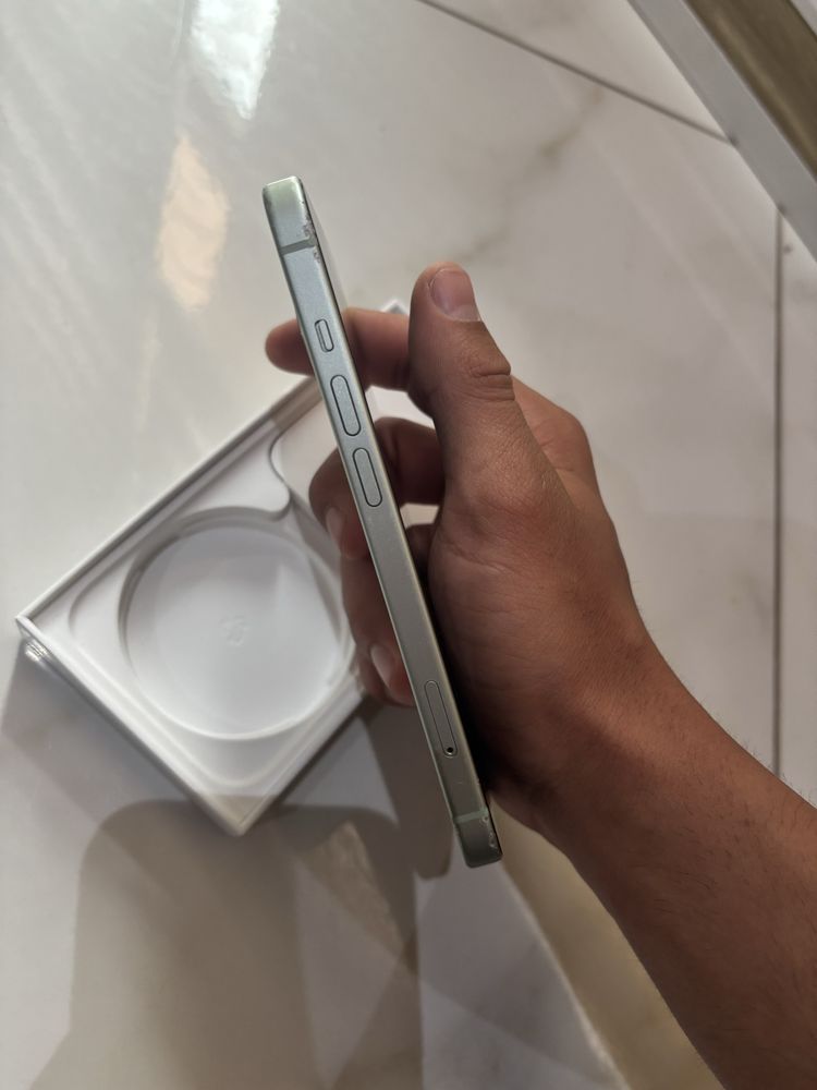 Iphone 15.