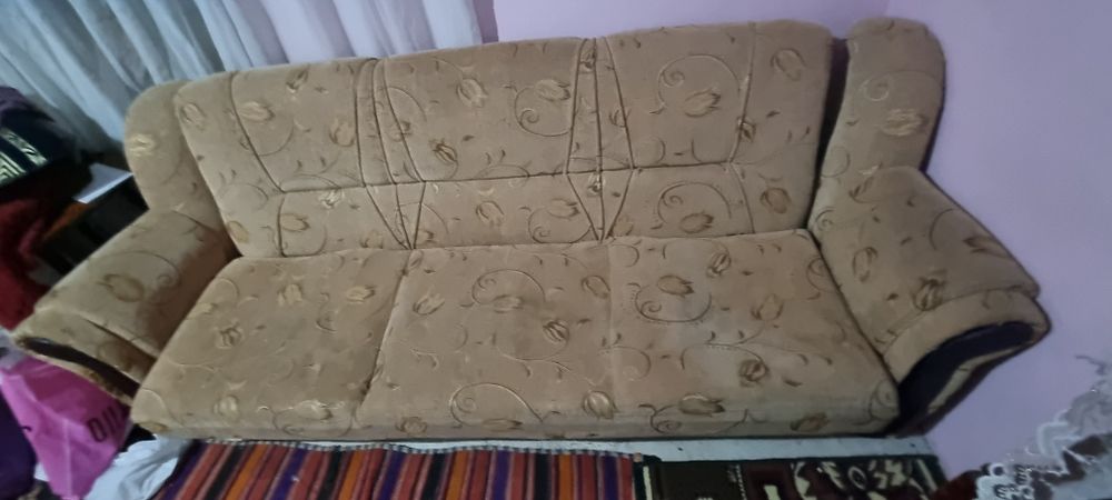 uchala mebel birga sotilad