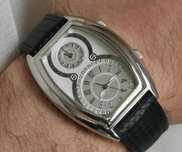Ceas JOCKEY CLUB Hong Kong Tonneau Dual Time Bărbătesc