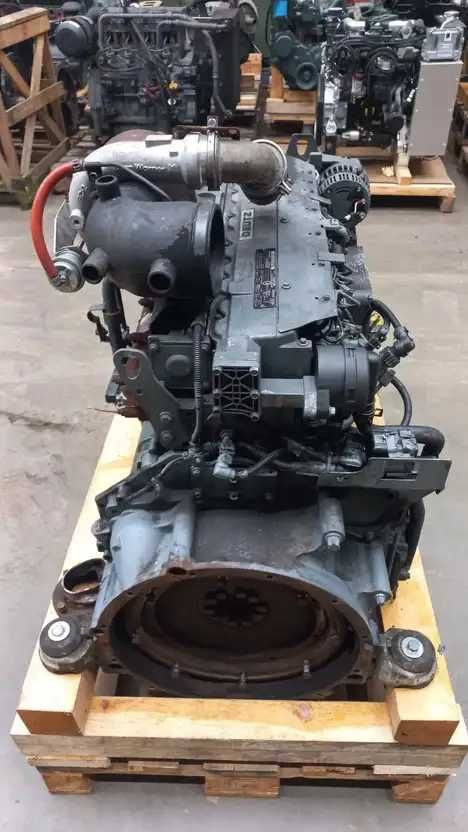 Motor Deutz TCD2012L062V - Piese de motor Deutz