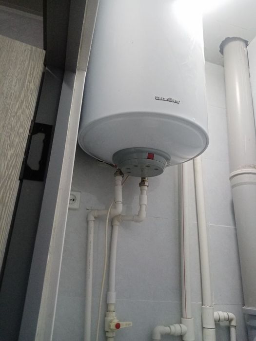 Срочно продаётся 2 комнатная квартира в городе Чирчике