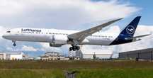 BOEING 787-9 Dreamliner LUFTHANSA Macheta avion Scara 1:200