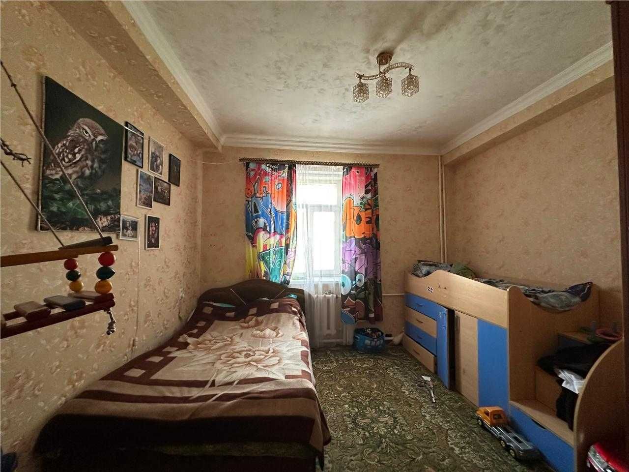 -Продам 3 комн квартиру Болгарского типа в Соц городе.