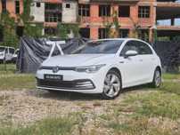 Volkswagen Golf Senzori fata spate / App carplay / DSG / 150cp / Garantie