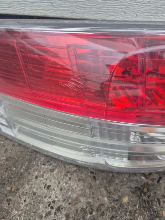 Stop/Triplă Stinga Spate Aripă Toyota Avensis T27 Break 2009-2012.