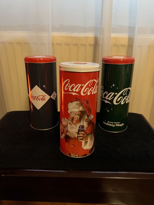 3 броя кутии Кока Кола 20 лв