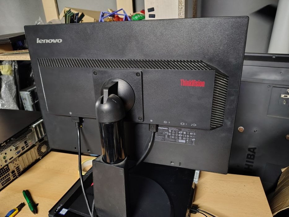 Монитор Lenovo ThinkVision LT2252