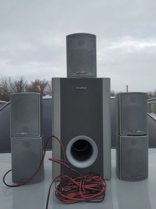 Продам,Саубуфер+5колонок,"Hyundai "-25000