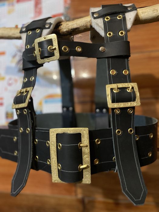 Кукерски маски,тояги,пояси,колани