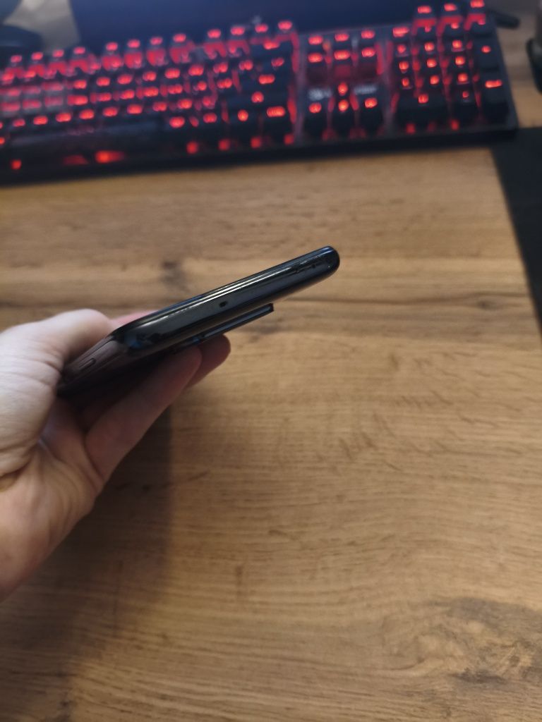 Продам Poco x3 nfc