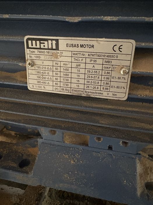 Presa brichete rumegus