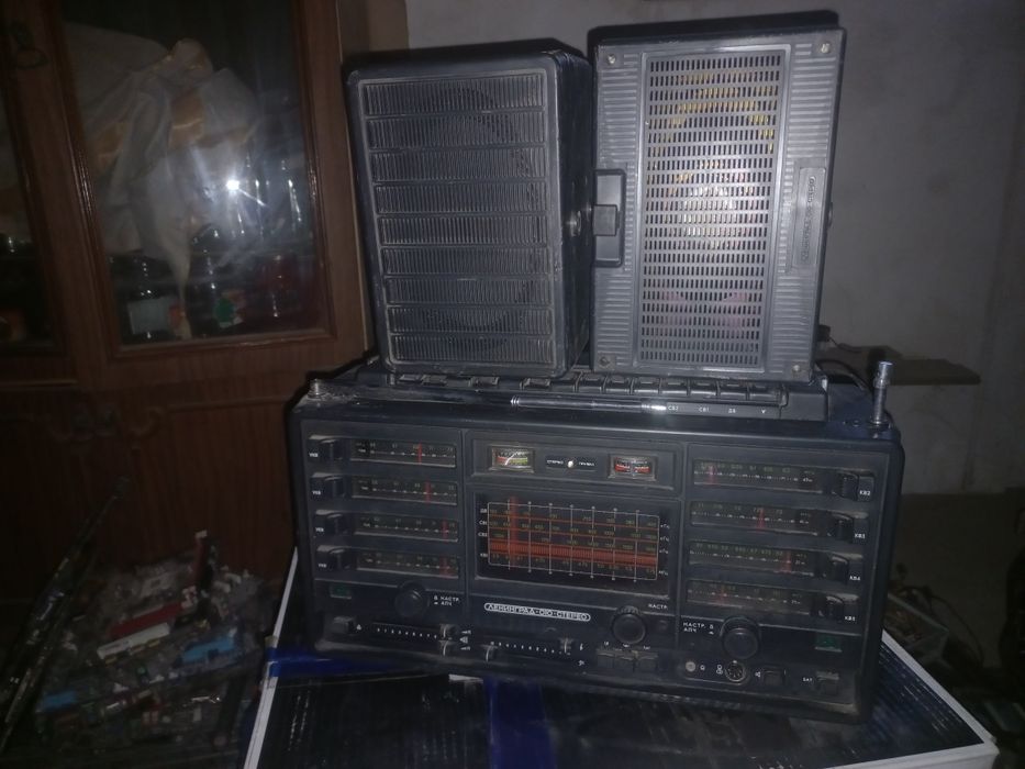 Lenengrad magnitofoni sotiladi sovetskiy