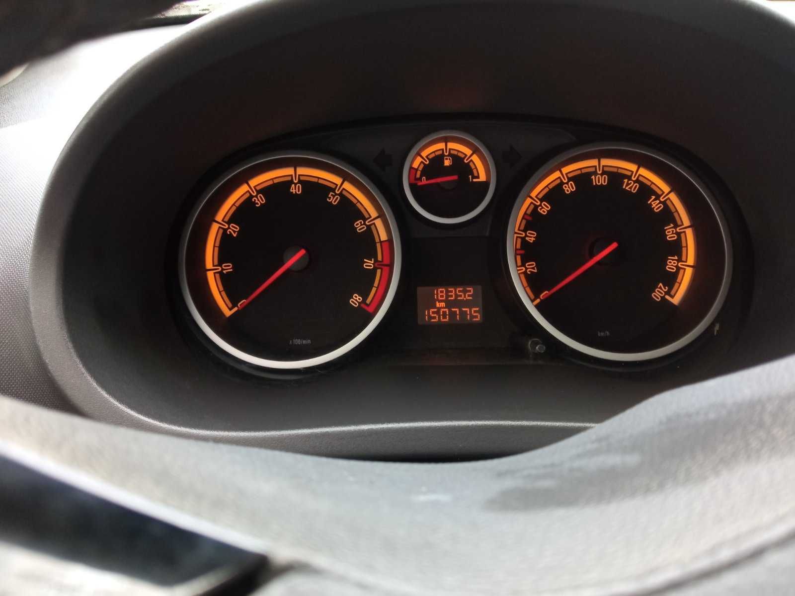 Opel Corsa D 1.2 Газ/Бензин