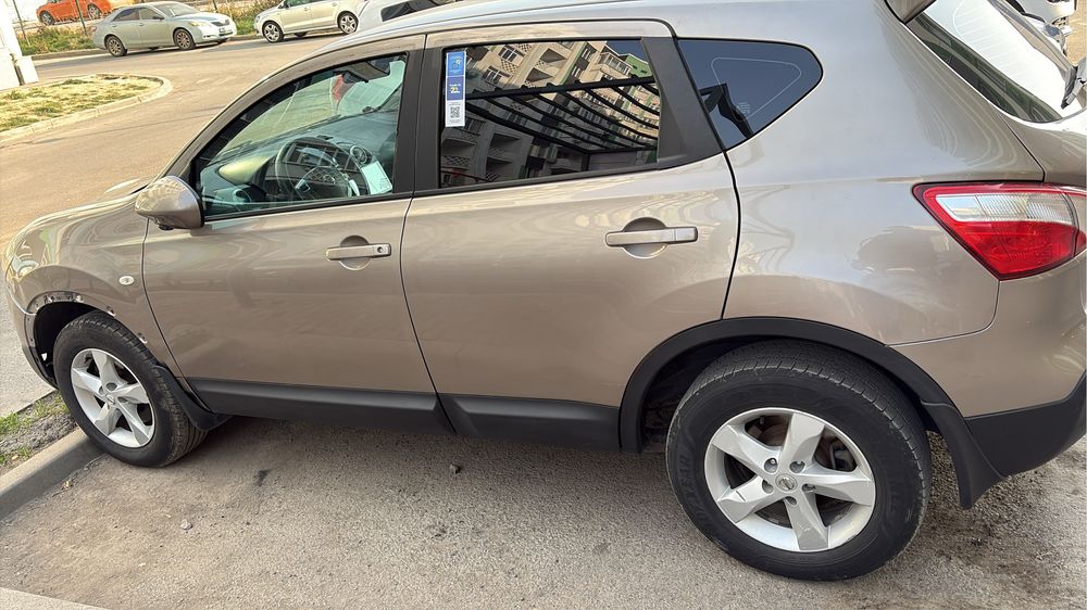 Продам,Nissan qashqai 2013.Обмен нет.