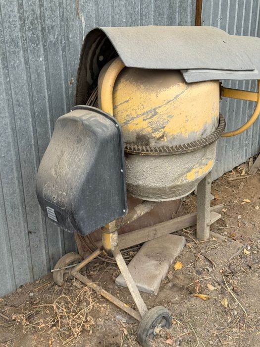 Бетонамешалка очень хороший