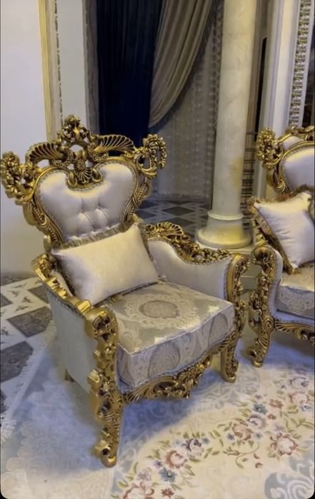 Кресла. Новый год. Трон Деда Мороза.