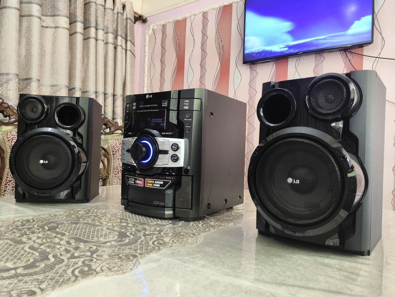 LG usb fleshka gnezdo zavod bass va ovoz zo‘r