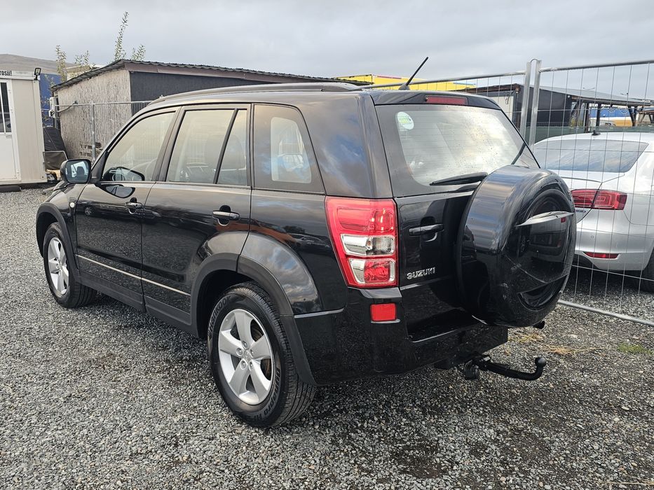 Suzuki grand vitara,2.0Benzina,4x4,Clima,Navi,Jante,Posibil Rate ***