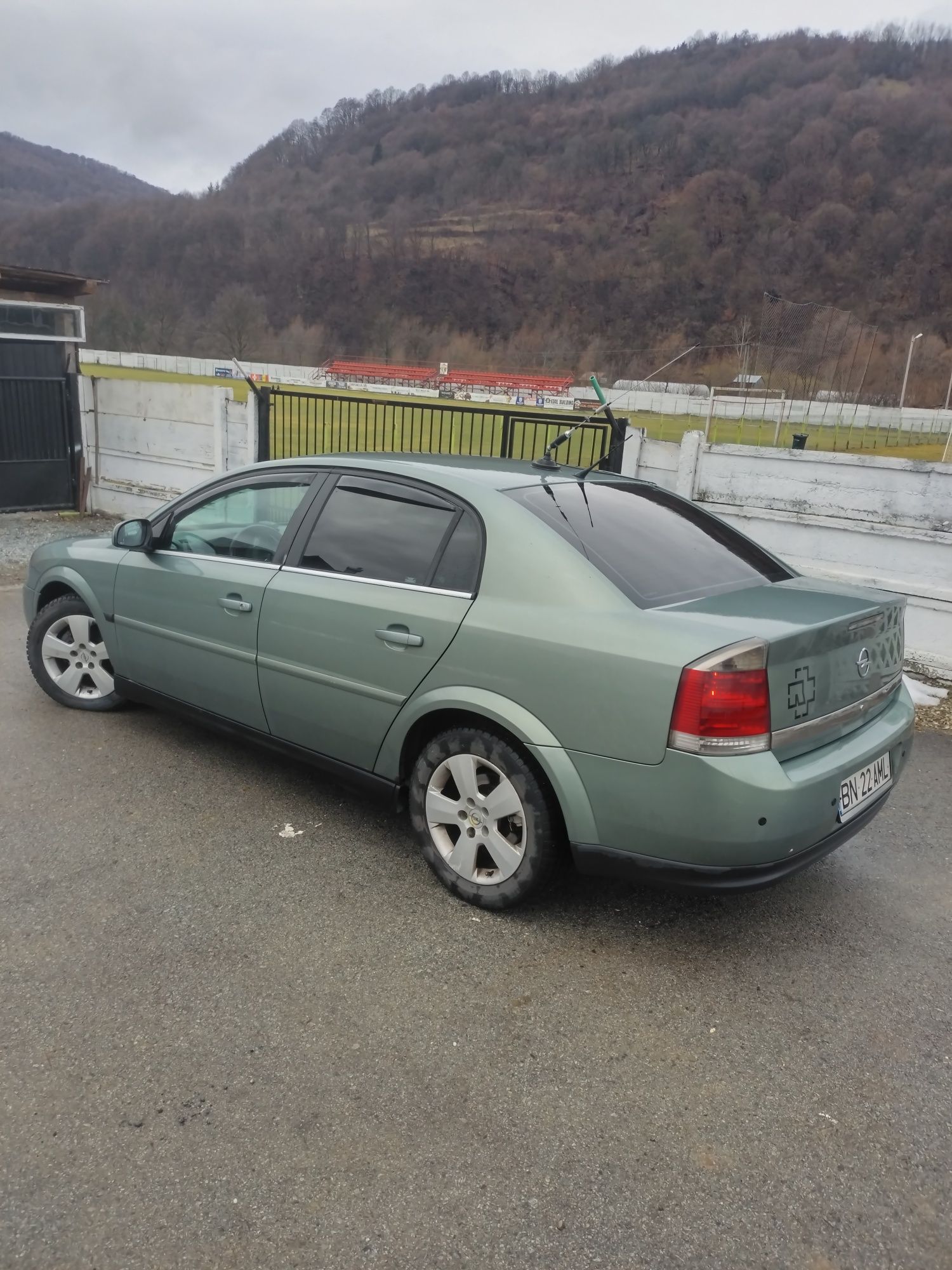 Vând Opel Vectra C, an 2004, motor 20 DTI, distribuție pe lanț!