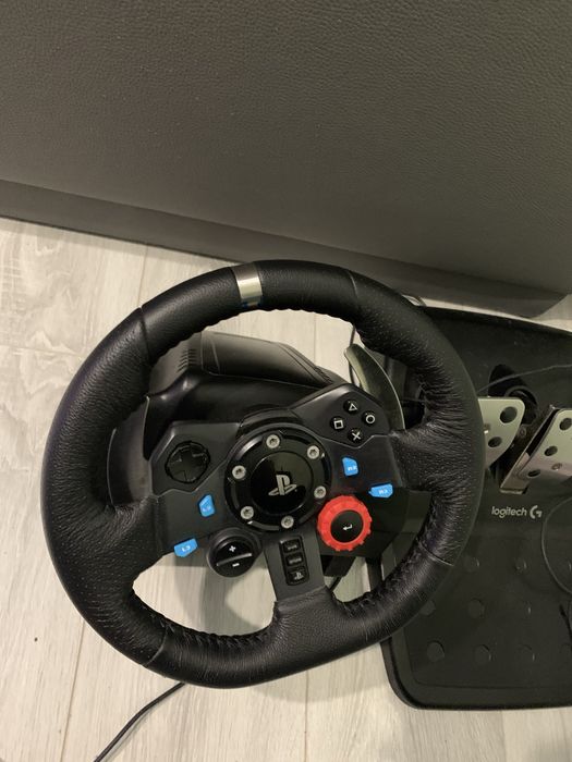 logitech g29 + скоростен лост (шифтър) + игри за PC компютър
