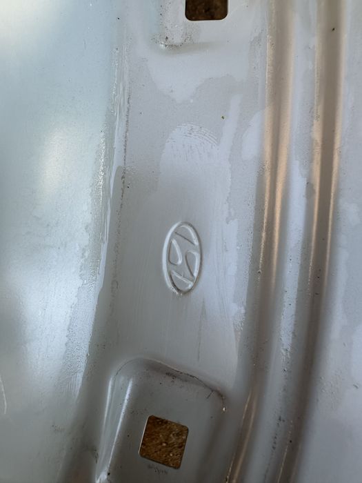Aripă stânga spate hyundai kona electric.