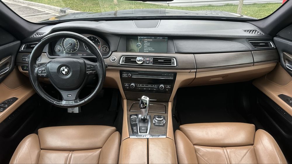 Bmw f01 740d xd 2012 M pachet