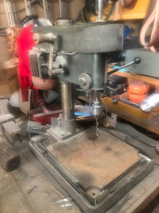 Сверлильный станок