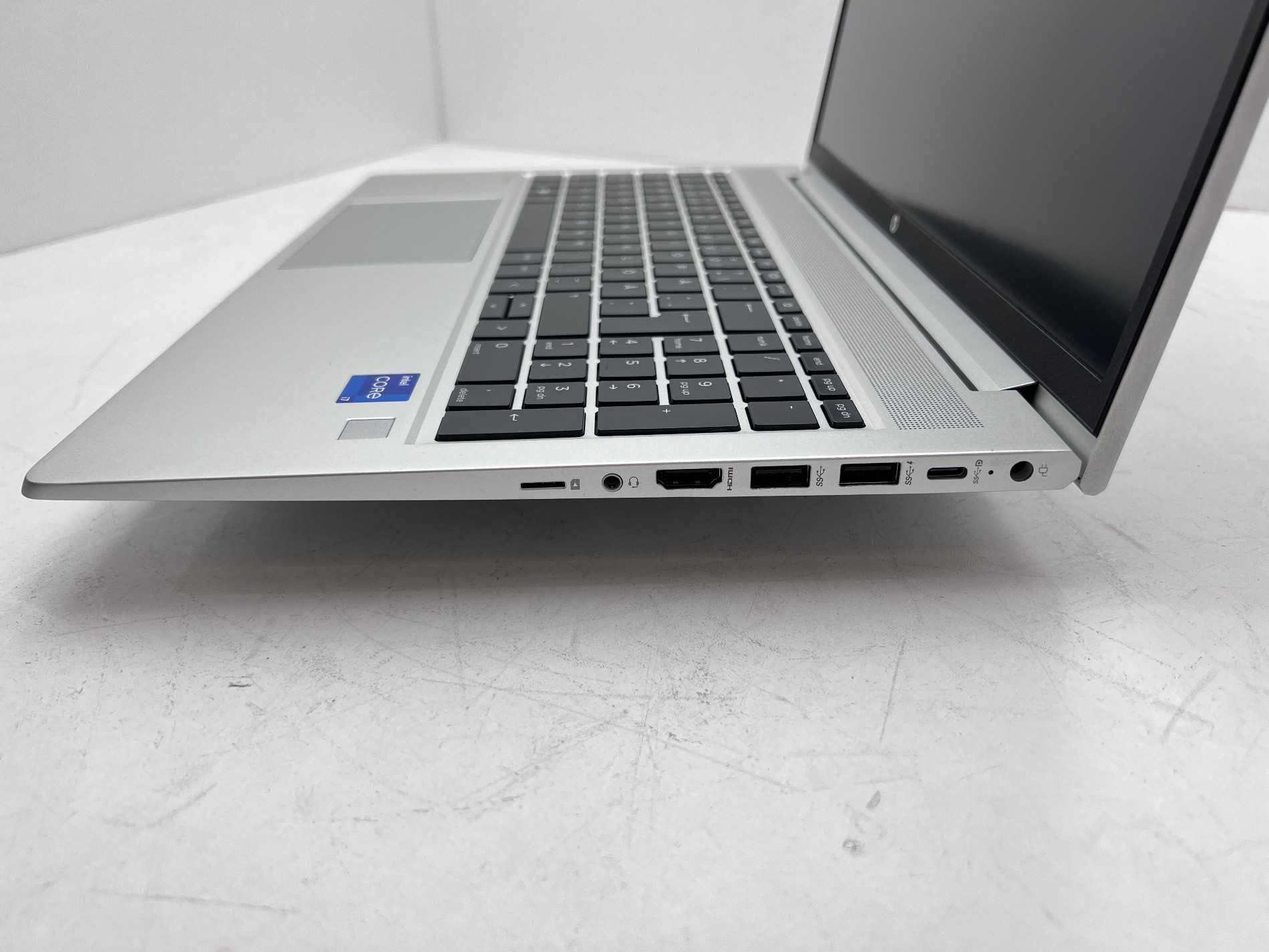 HP ProBook 650 G8 15.6" i7-1165G7 32GB 510GB /-> Добро състояние