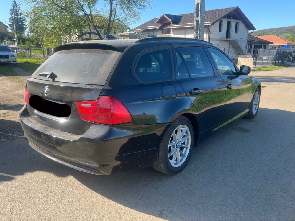 Vând BMW 320 2.0 diesel an 2011
